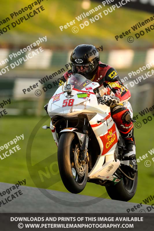 cadwell no limits trackday;cadwell park;cadwell park photographs;cadwell trackday photographs;enduro digital images;event digital images;eventdigitalimages;no limits trackdays;peter wileman photography;racing digital images;trackday digital images;trackday photos